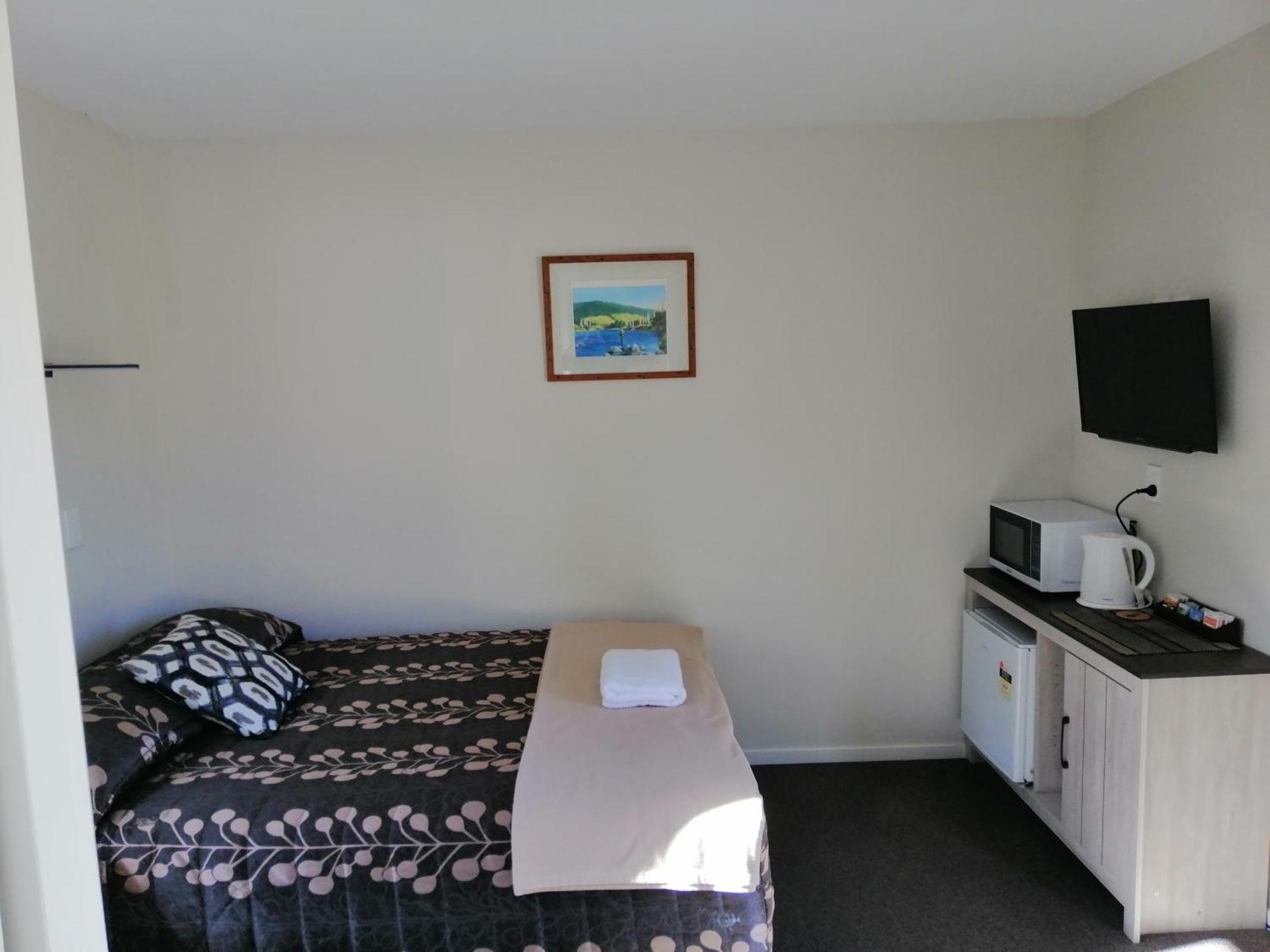 Judges Pool Motel Turangi Exterior photo