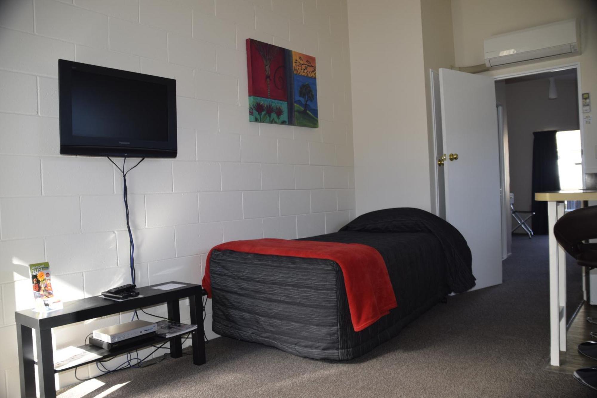 Judges Pool Motel Turangi Room photo